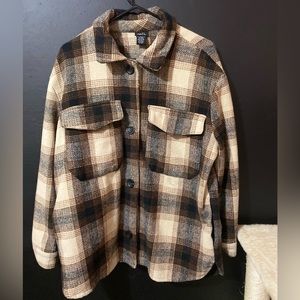 Rue 21 heavy duty shacket, brown and cream plaid, size L